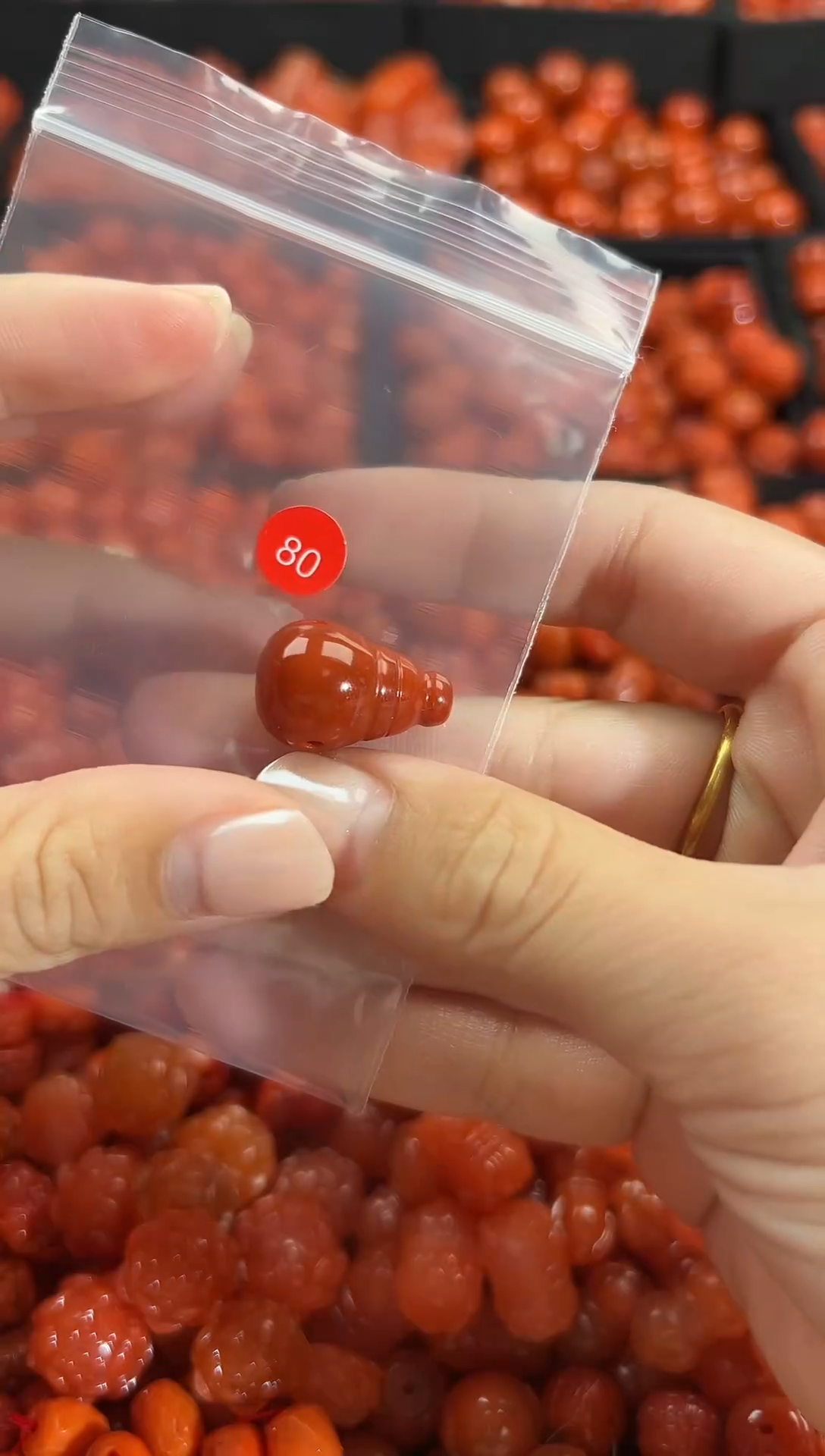 颈饰未镶嵌南红玛瑙1