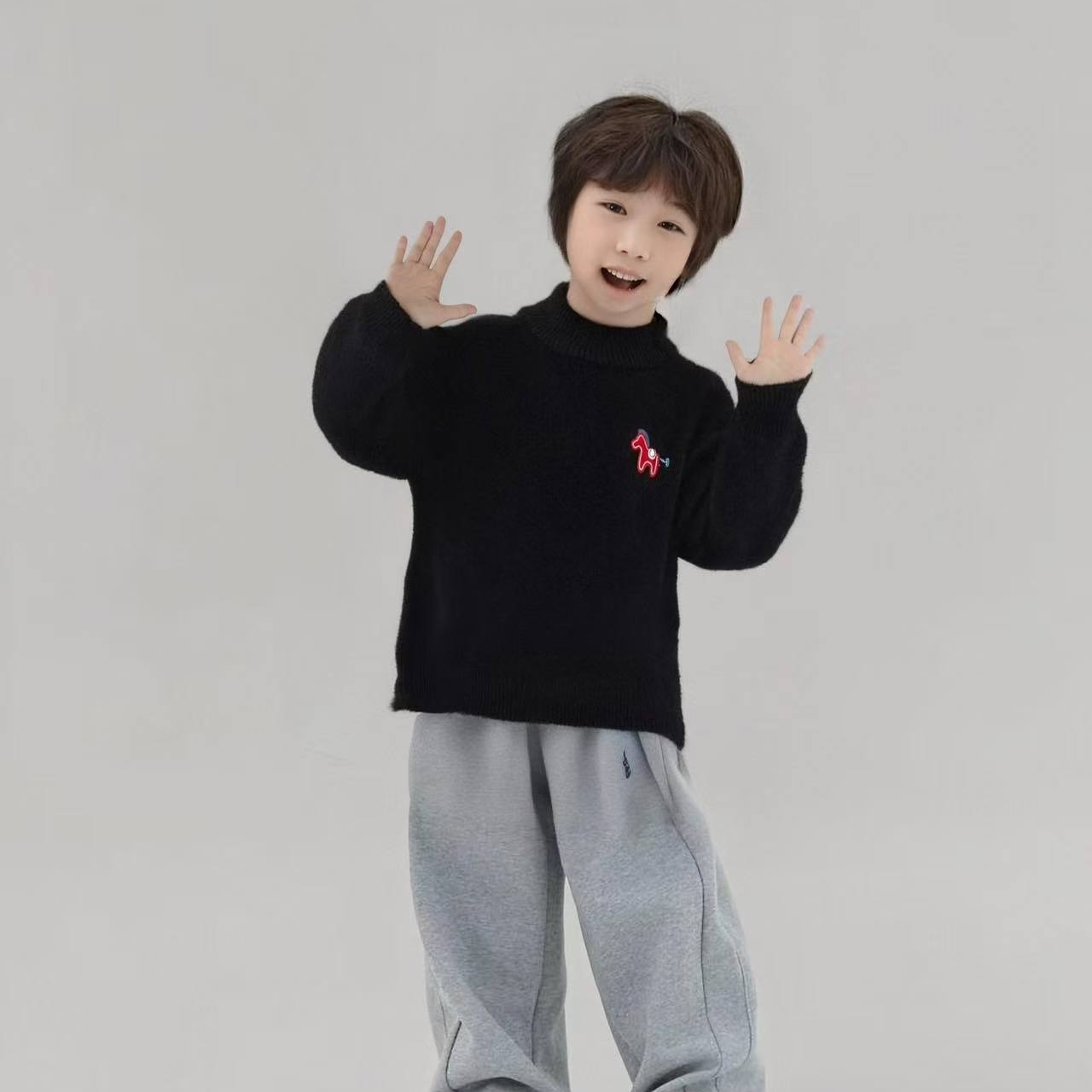 儿童加绒加厚中大童针织衫时尚毛衣圆领套头冬季小马一体绒