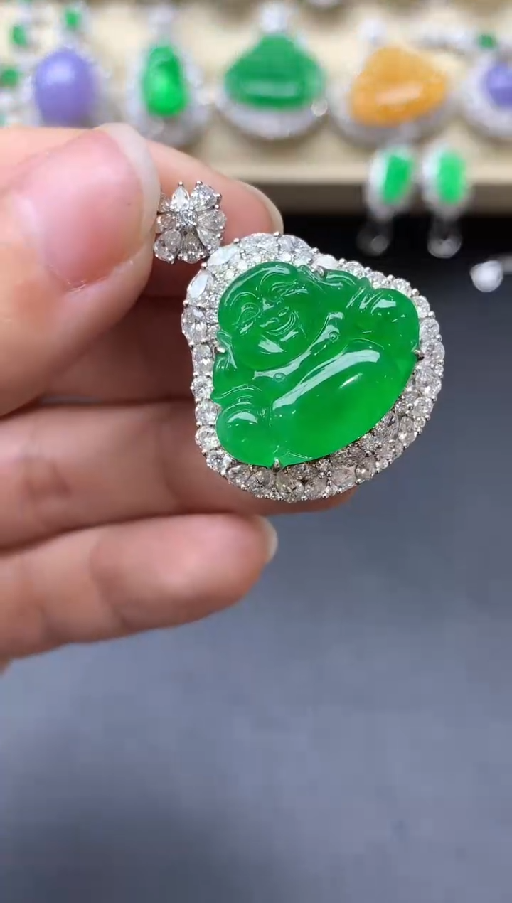 翡翠18K金镶嵌颈饰小*579-分单-总价92400