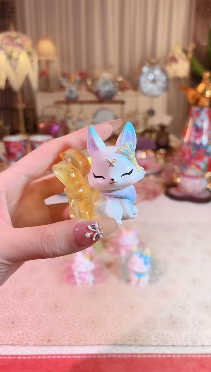 【闪购商品】瓷魅惑狐