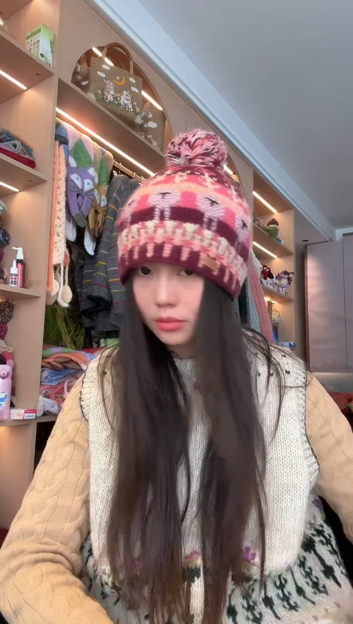 羊毛美利奴樱花粉小羊帽