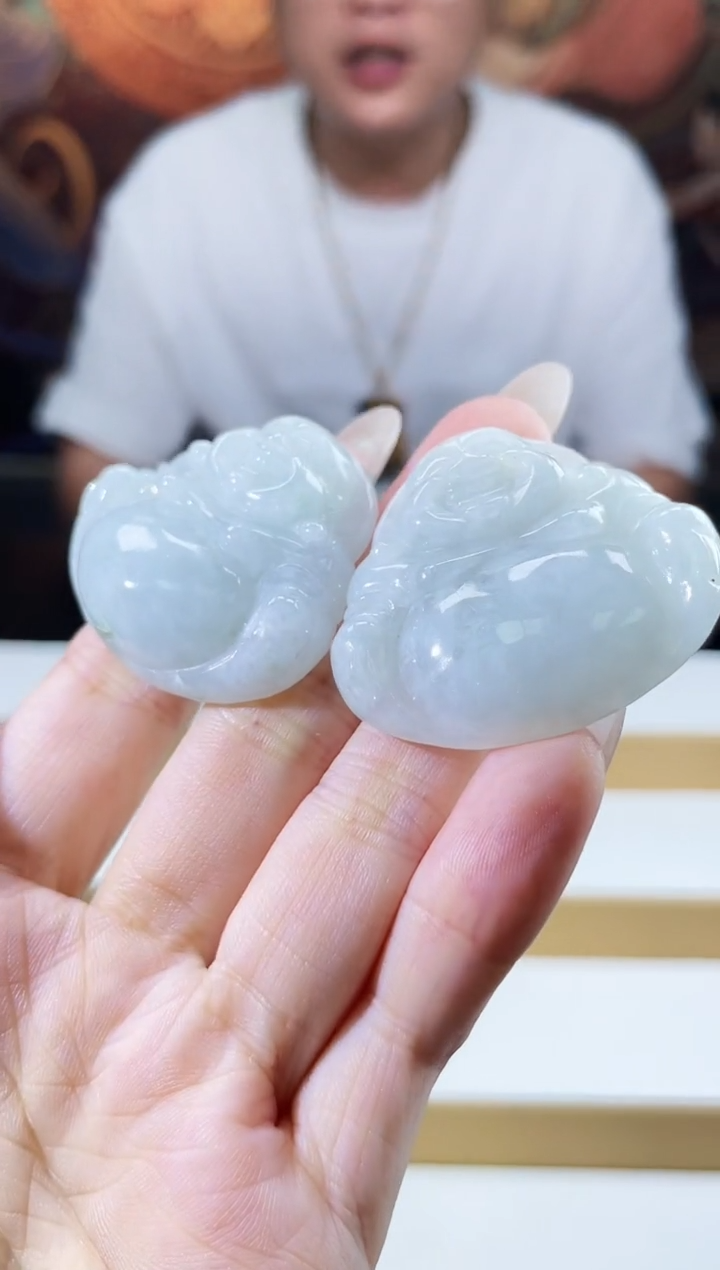 翡翠未镶嵌颈饰多样性发其一挂件