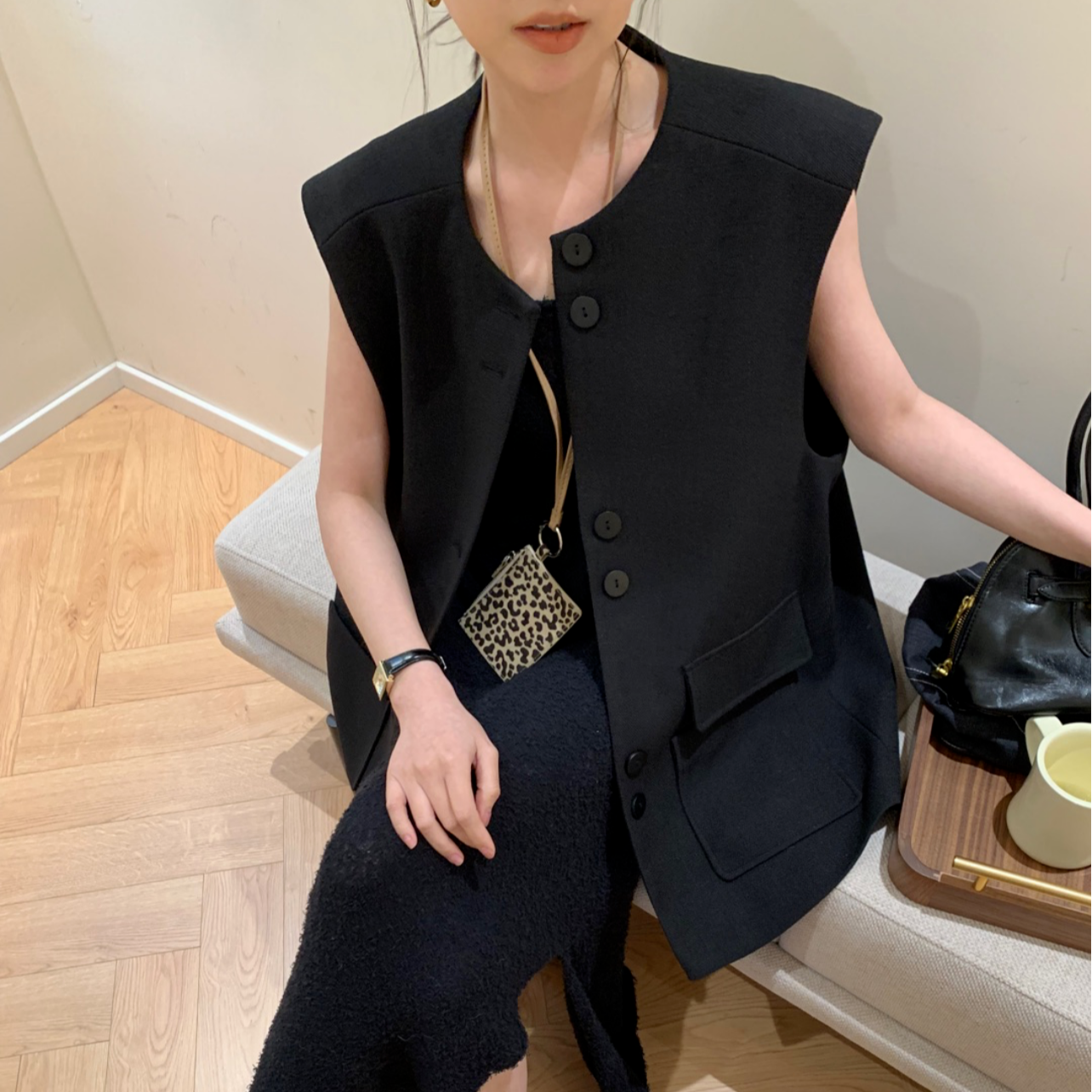 新款韩版简约纯色口袋休闲无袖马夹MJ2233