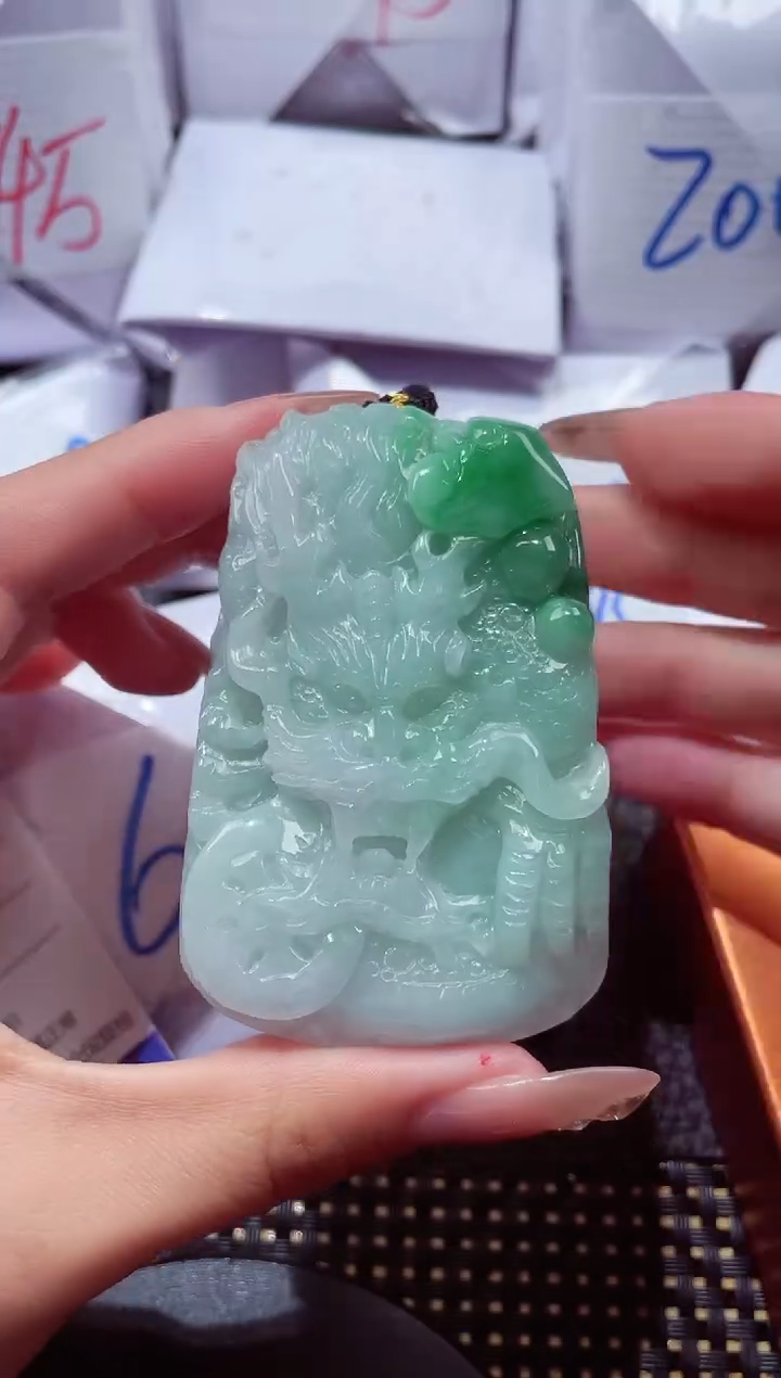 颈饰未镶嵌翡翠527