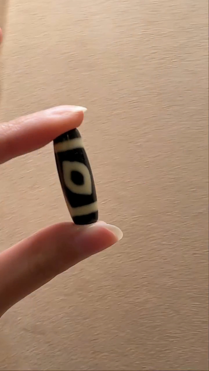 【闪购商品】玛瑙/玉髓无未镶嵌F二眼单珠