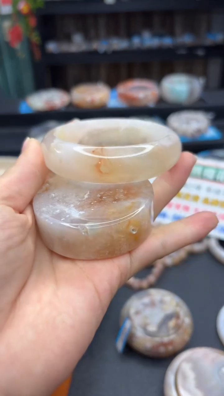 【闪购商品】石英质玉手镯未镶嵌904（58圈贈送鐲心）