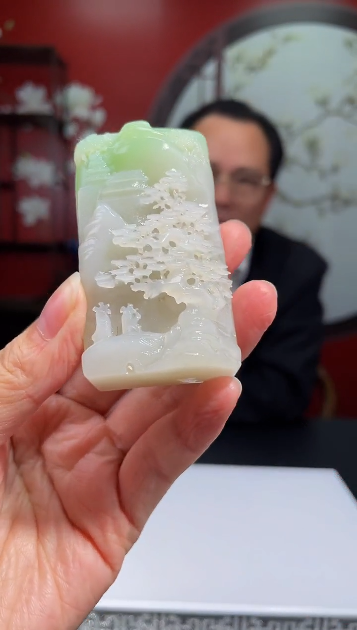 【闪购商品】定制和田玉Boss阳天然和田玉（拍一发一)