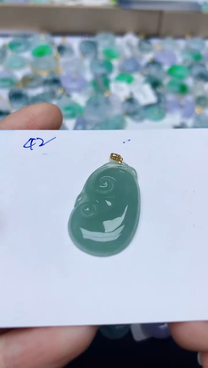 【闪购商品】翡翠颈饰18K金镶嵌天然翡翠A货   42