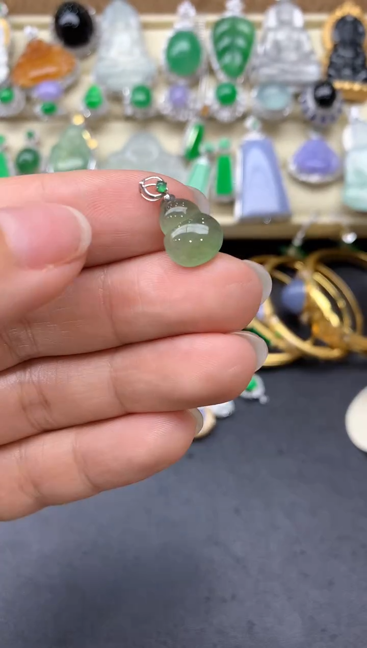 【闪购商品】翡翠颈饰18K金镶嵌18-中国好珍宝