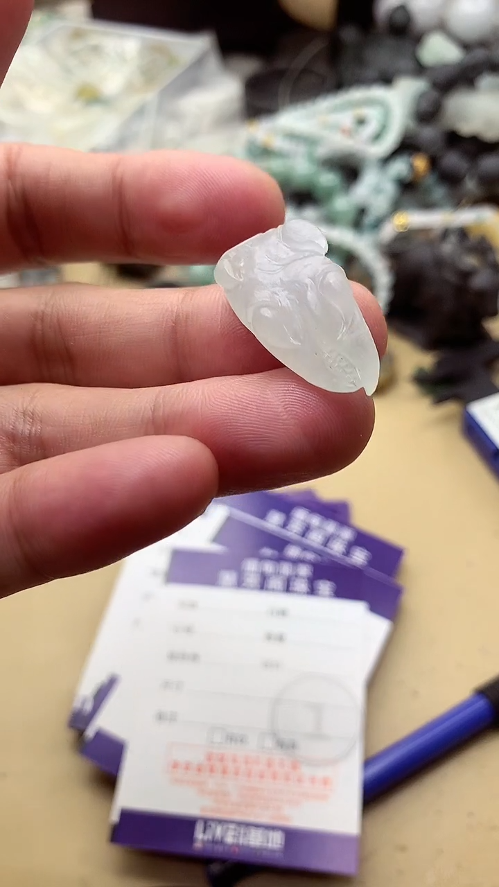 定制翡翠未镶嵌翡翠1