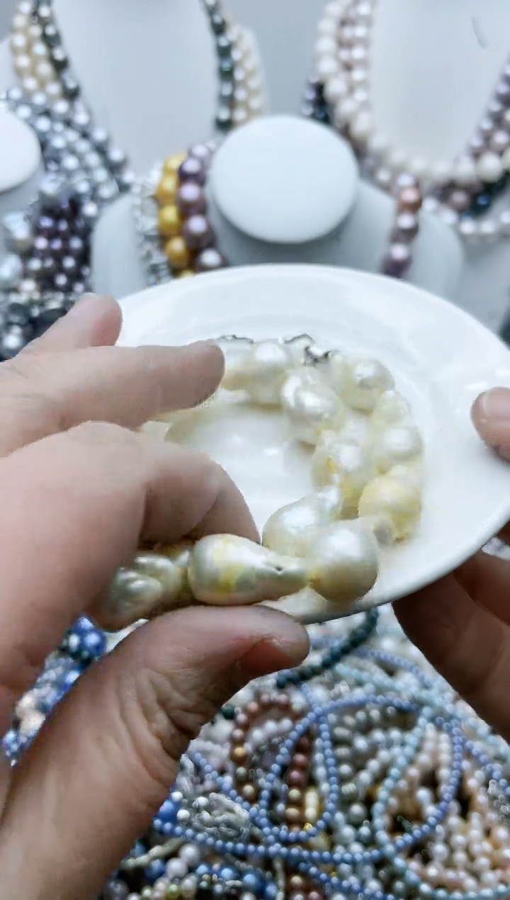 【闪购商品】淡水珍珠颈饰钛钢1