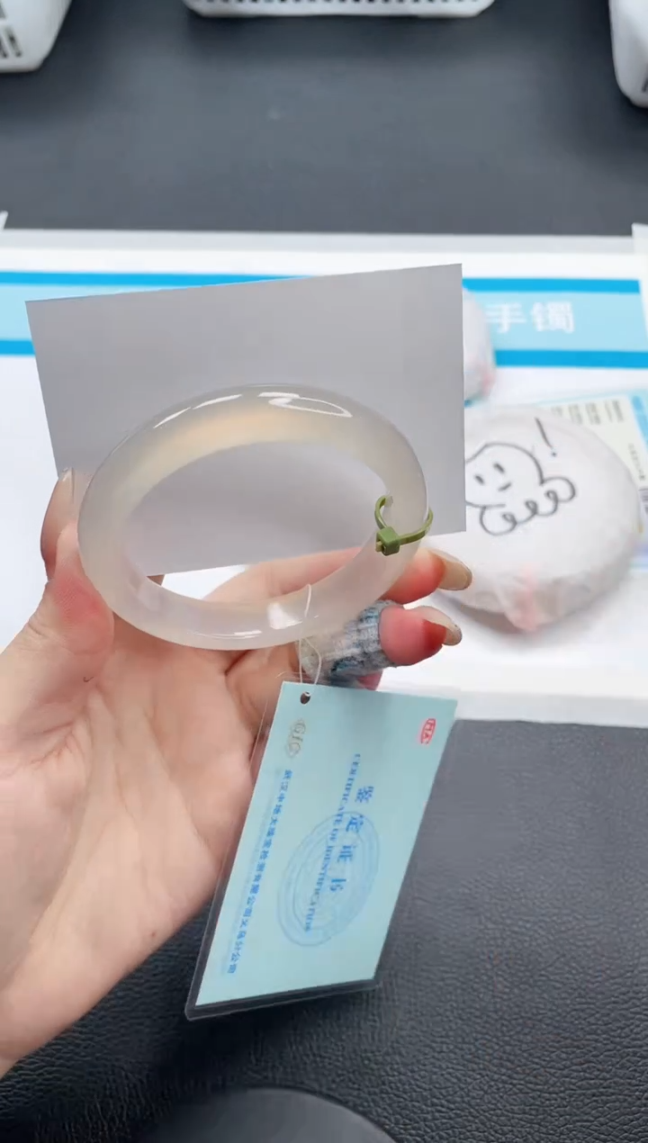 石英质玉手镯未镶嵌2V273-57