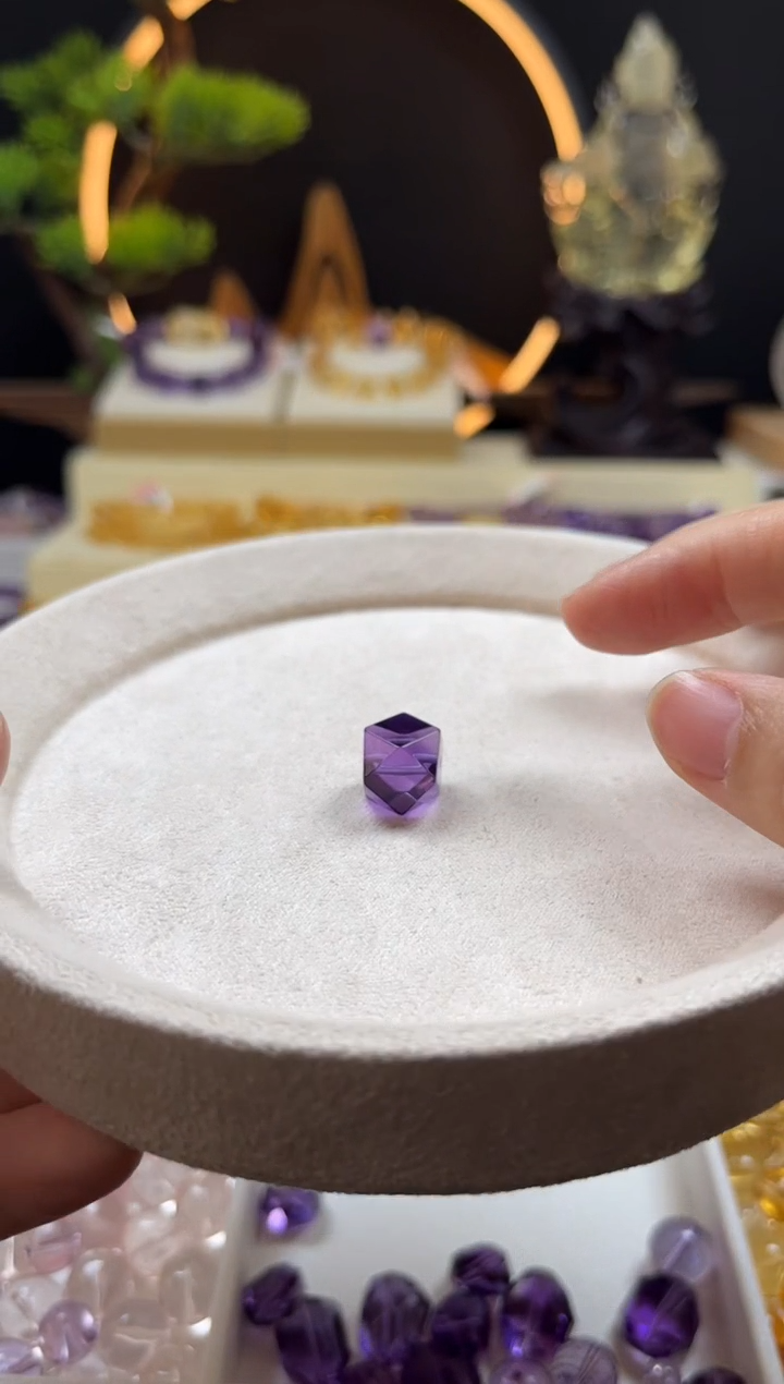 未镶嵌手链紫晶卡****?天然紫水晶八角珠