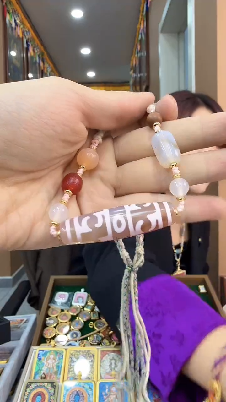 吊坠天珠唐卡链-纯手绘唐卡