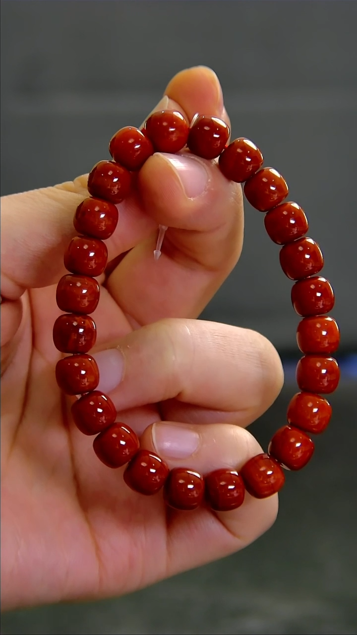 【闪购商品】南红玛瑙手串未镶嵌035DY00113产品一个