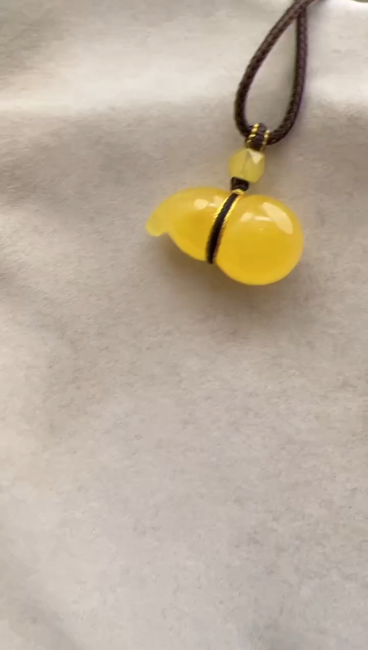 【闪购商品】琥珀裸石未镶嵌10204085-吊坠