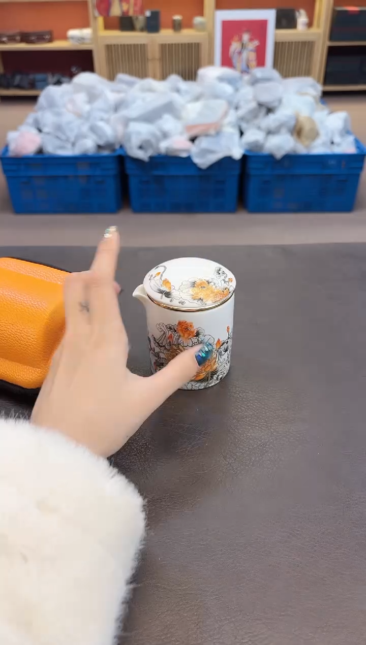 【闪购商品】摆件瓷SC1111111111111