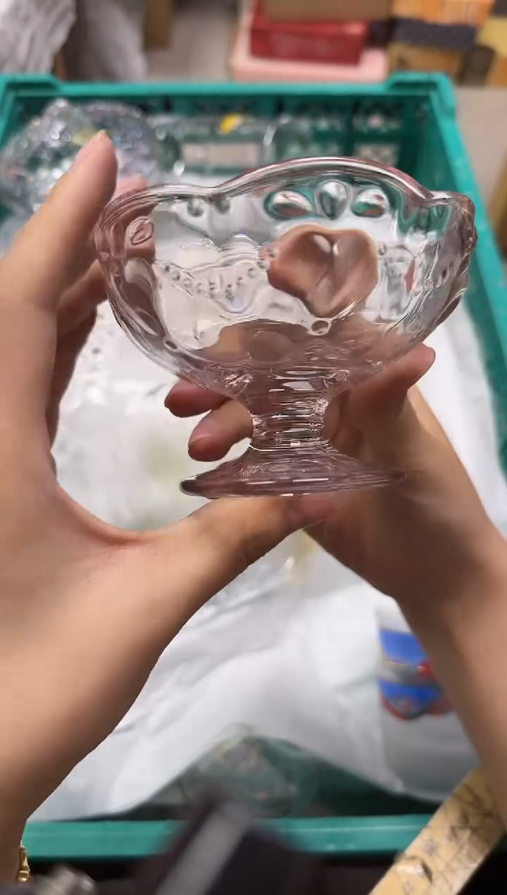手工艺品玻璃霓**拉780
