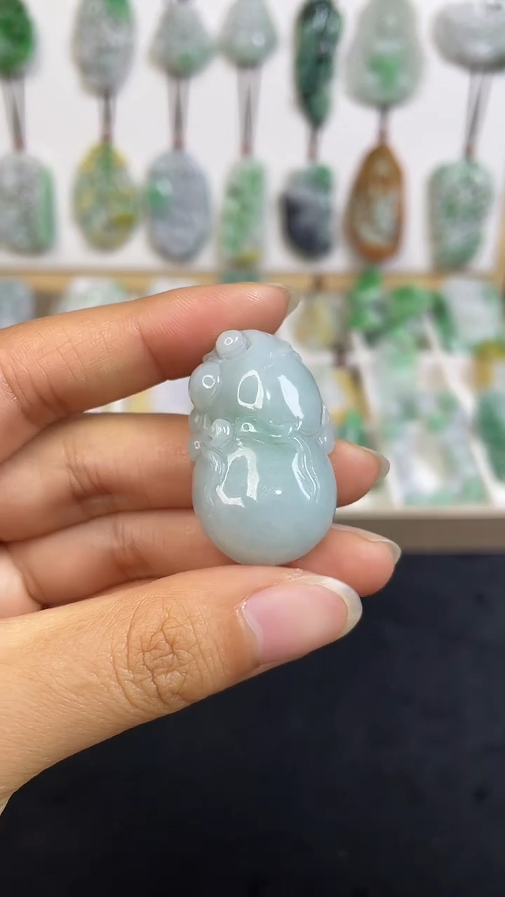 颈饰未镶嵌翡翠1