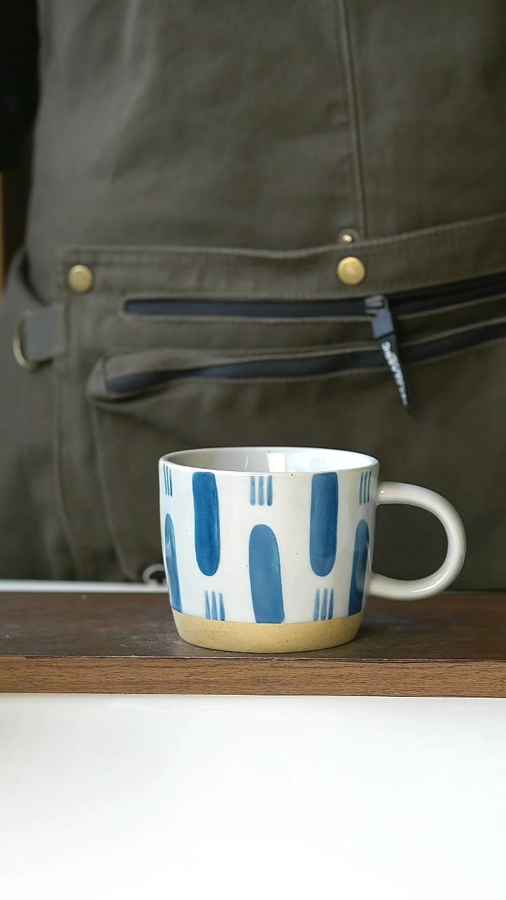 【闪购商品】陶瓷007粗陶画釉马克杯微瑕@4-2@