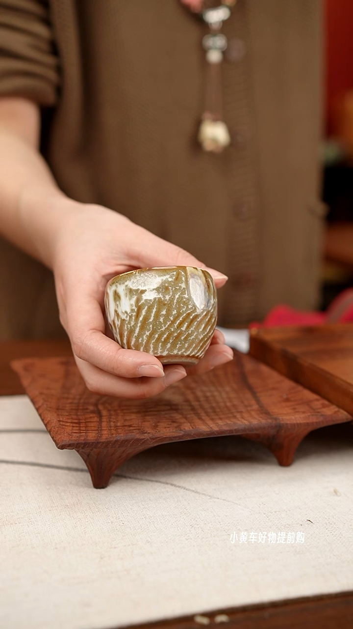 【闪购商品】摆件小师妹-钧瓷-信任