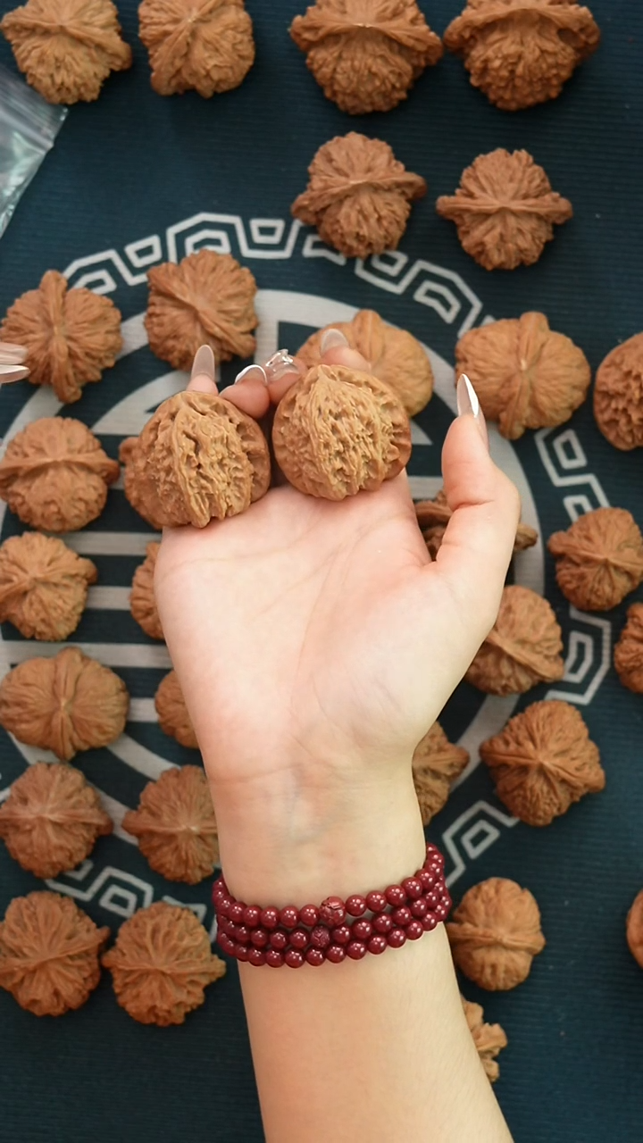 吊坠文玩核桃三角白41全