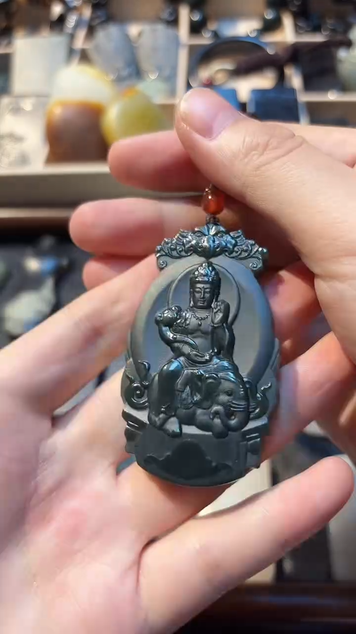颈饰未镶嵌和田玉4