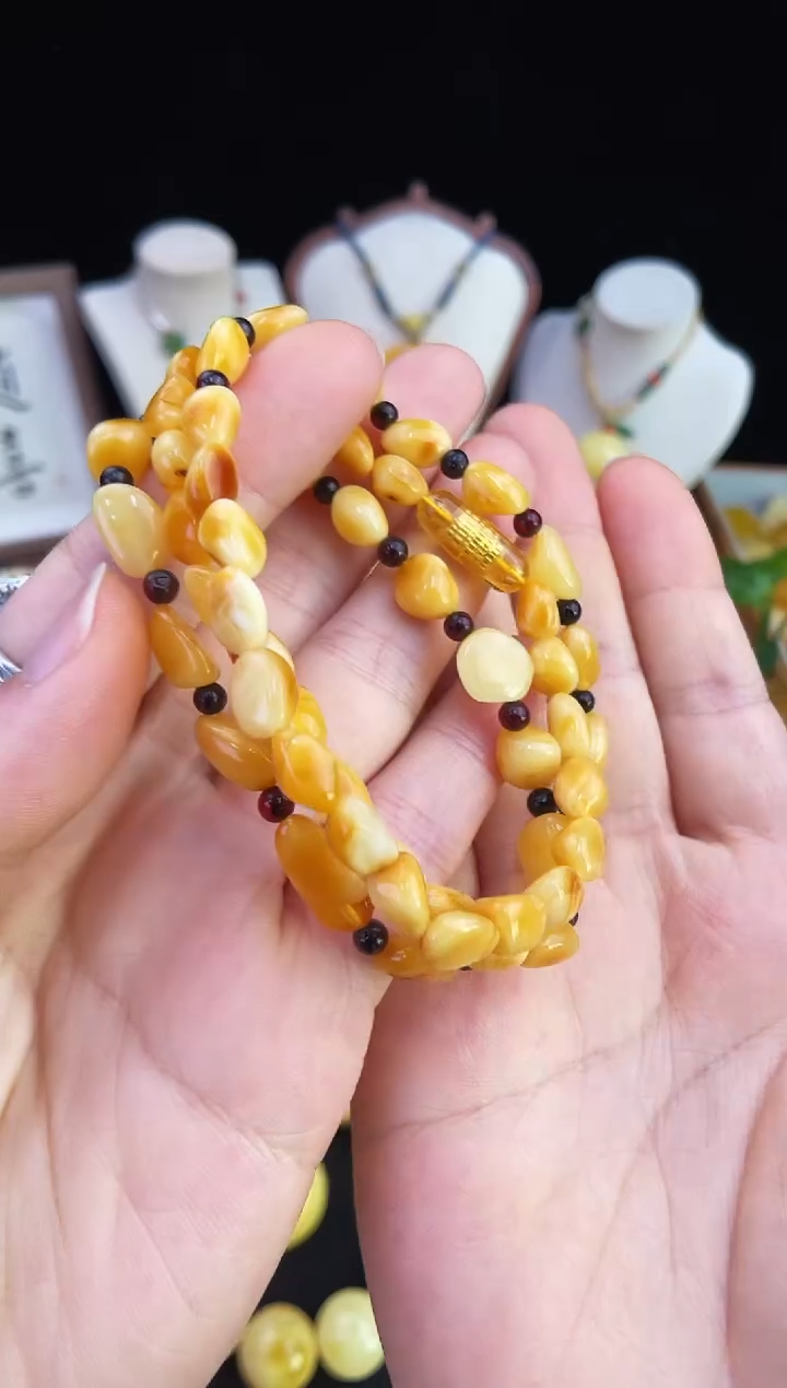琥珀未镶嵌珠宝奇石柒月