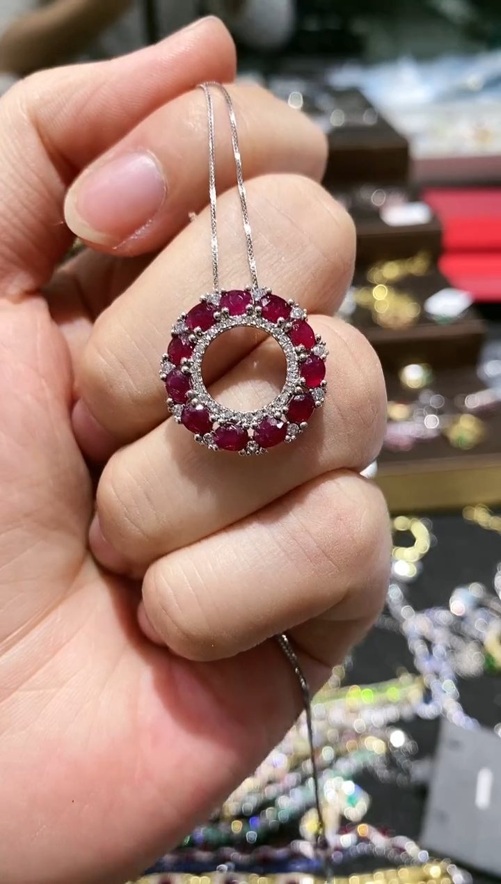 【闪购商品】红宝石颈饰银S925镶嵌吊坠