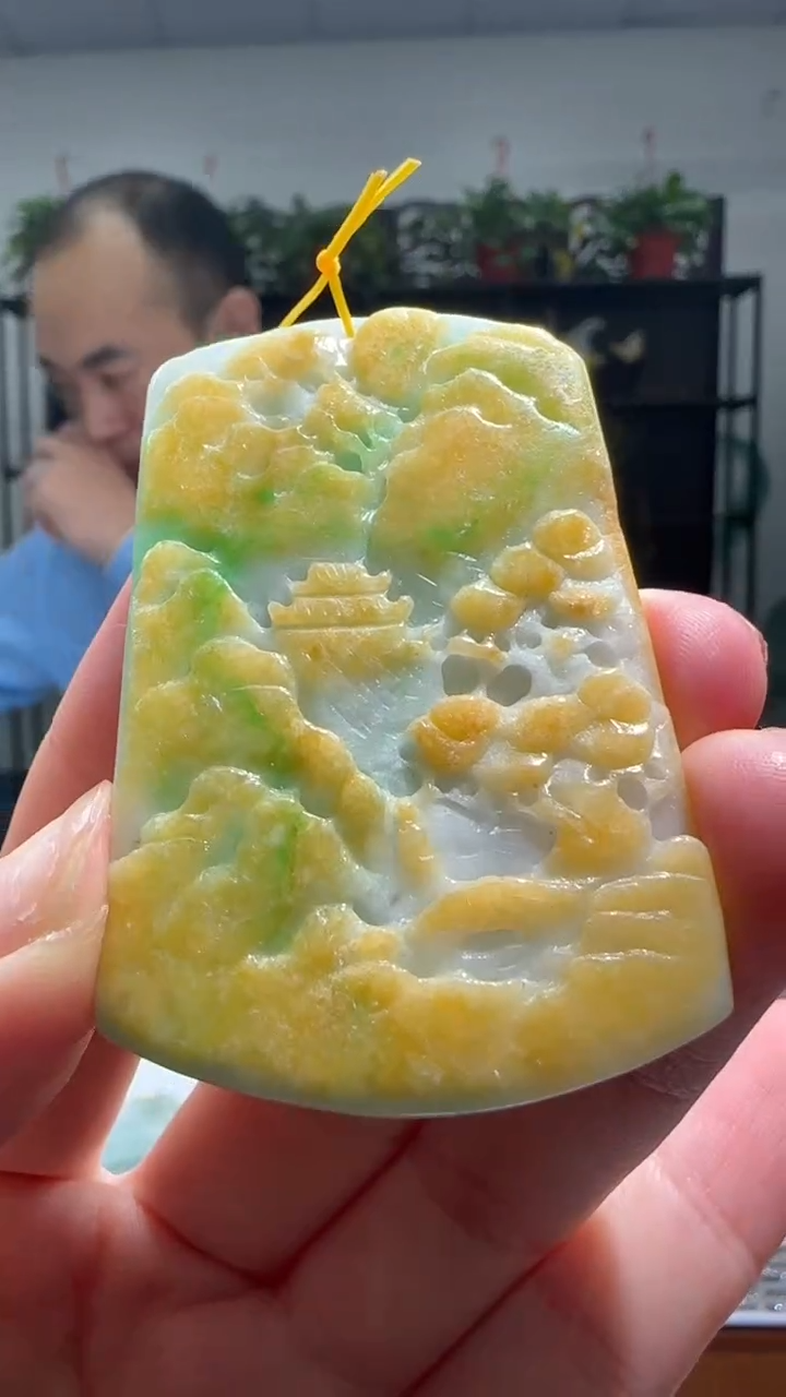 【闪购商品】翡翠颈饰未镶嵌天然翡翠A货吊坠