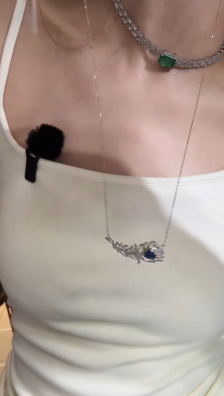 项链蓝宝石18K金镶嵌0.80ct