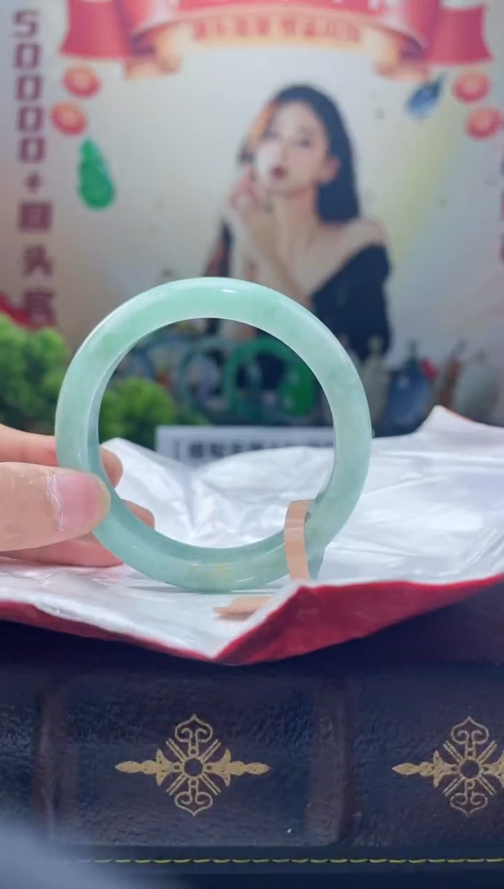 【闪购商品】翡翠手镯未镶嵌手镯5