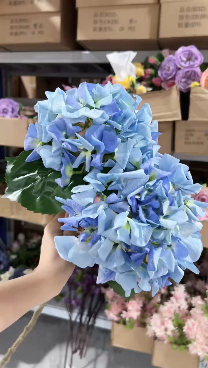 2枝蓝色手感保湿绣球