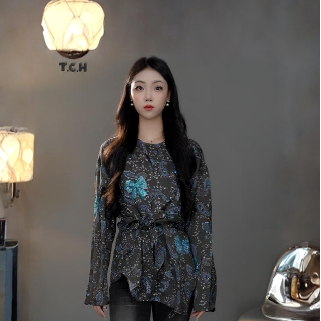TCH私服烫钻工艺时尚休闲百搭蝴蝶结秋款衬衫T75C13E5028轻奢tch