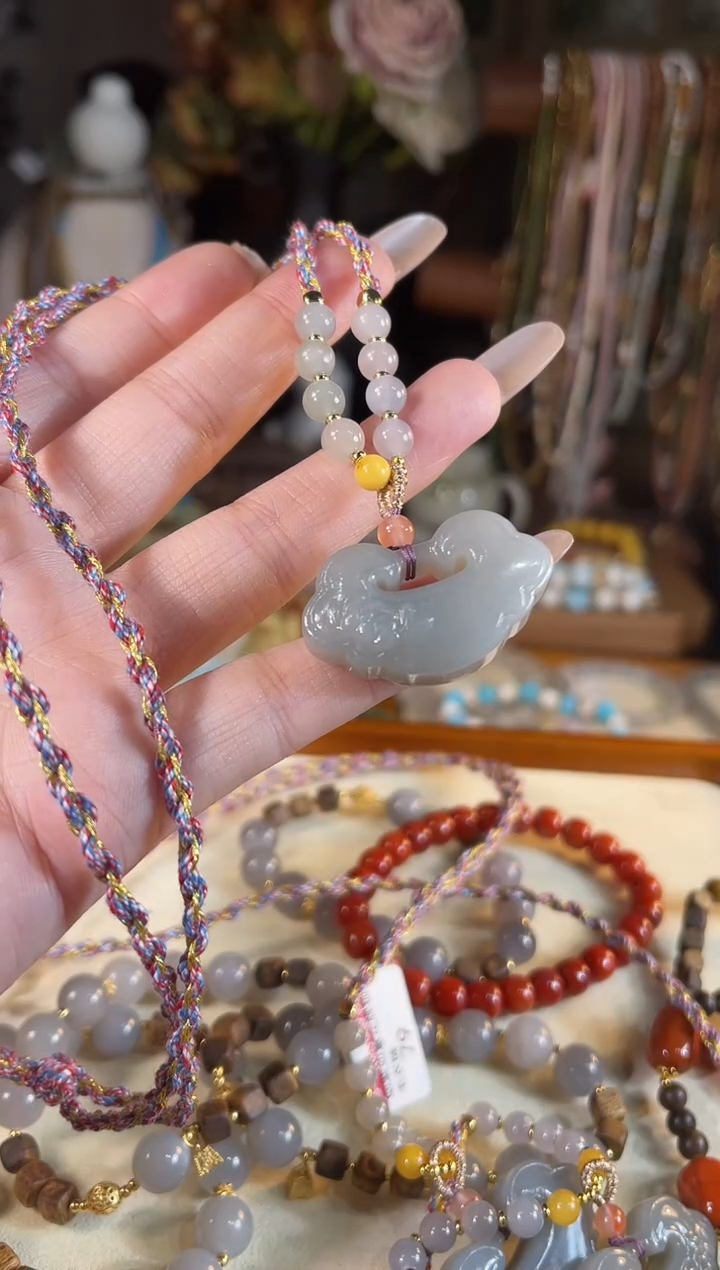 【闪购商品】和田玉项链未镶嵌多样性发货其一