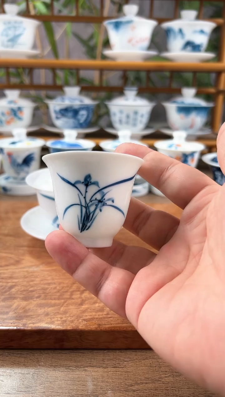 【闪购商品】纯手绘兰花60CC闻香杯1个