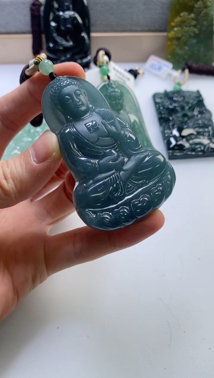 【闪购商品】翡翠挂件未镶嵌           
