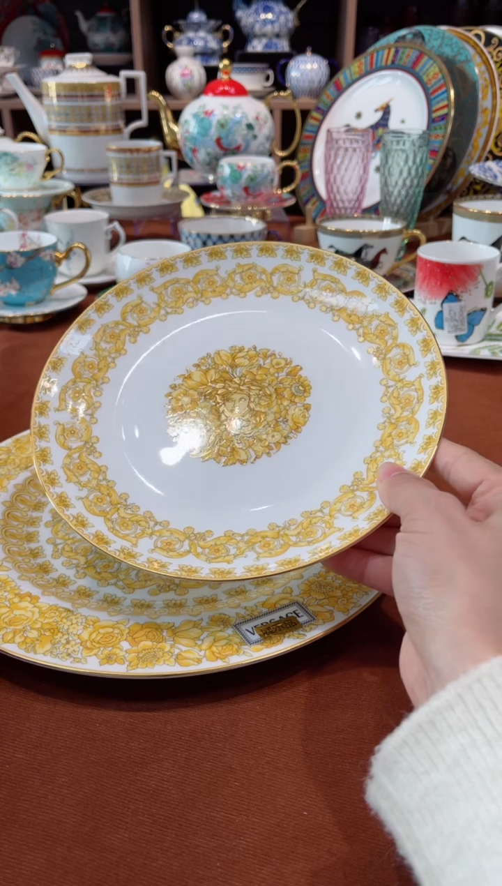 【闪购商品】瓷片金钩藤大小盘······