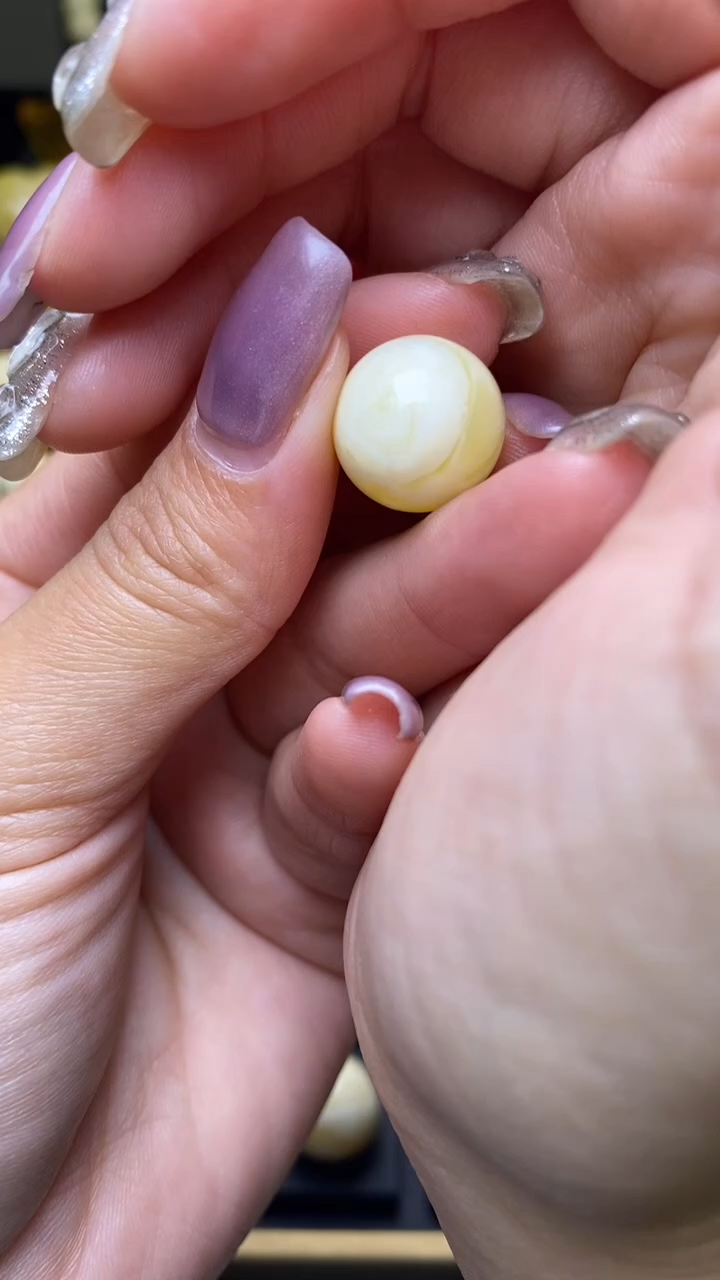 【闪购商品】琥珀裸石未镶嵌葵. 10