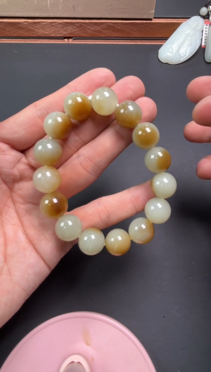 【闪购商品】和田玉手串未镶嵌若羌微色差卡14