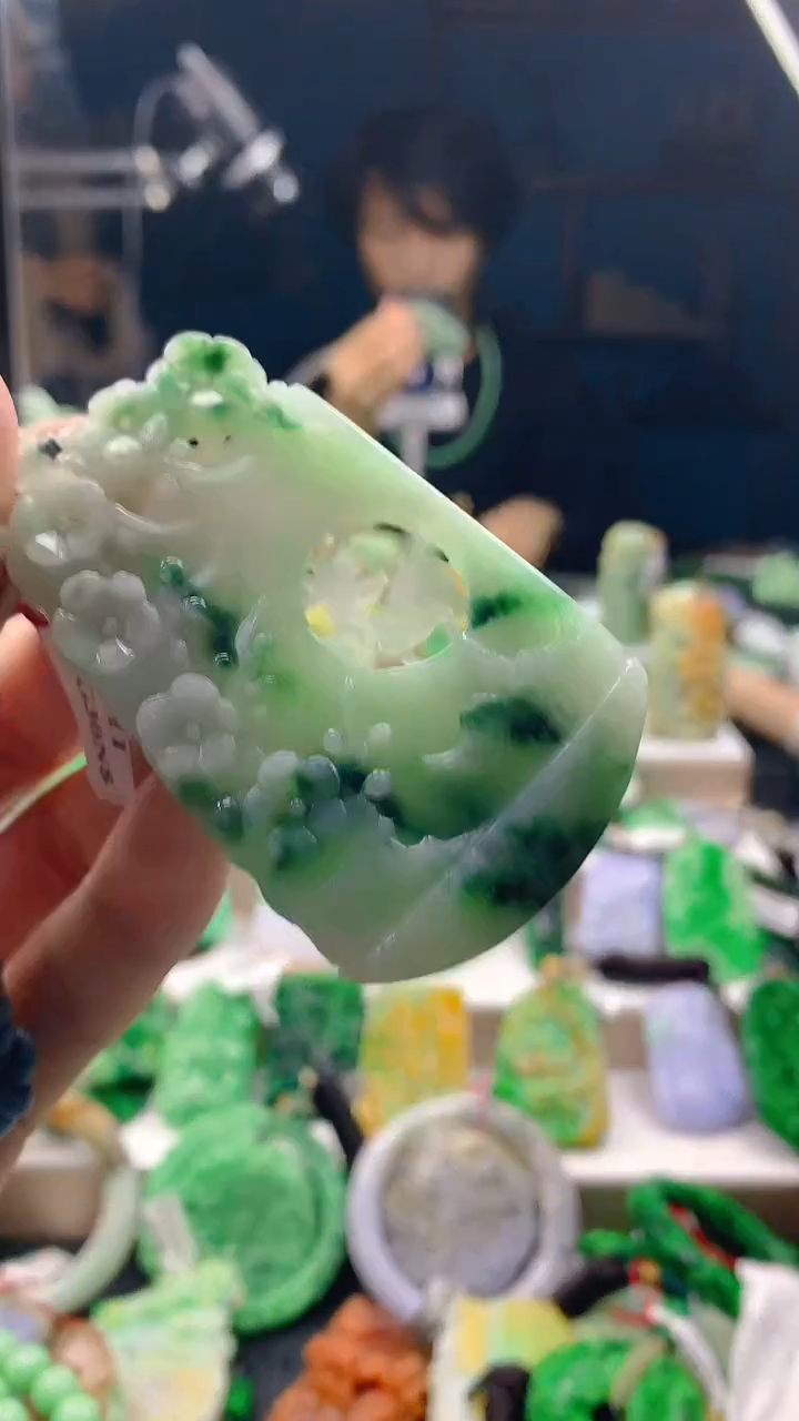 颈饰未镶嵌翡翠天然缅甸翡翠a货