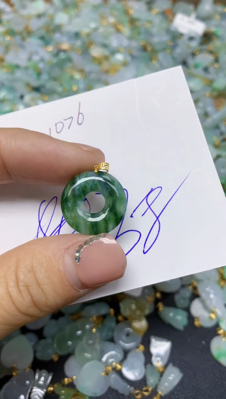 【闪购商品】翡翠挂件18K金镶嵌 天然翡翠A货