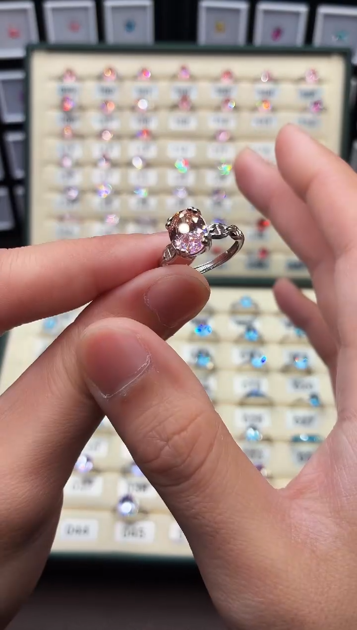 戒指彩色蓝宝石银S925镶嵌111