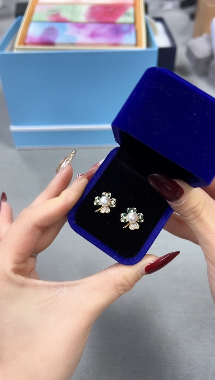 【闪购商品】瓷片新号开播全部福利