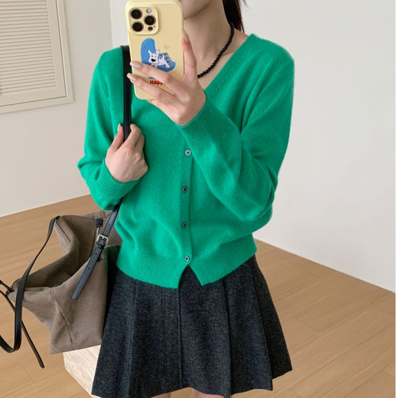 【素简.690112】秋冬新款全毛单排扣开衫洋气百搭女装上新羊毛衫