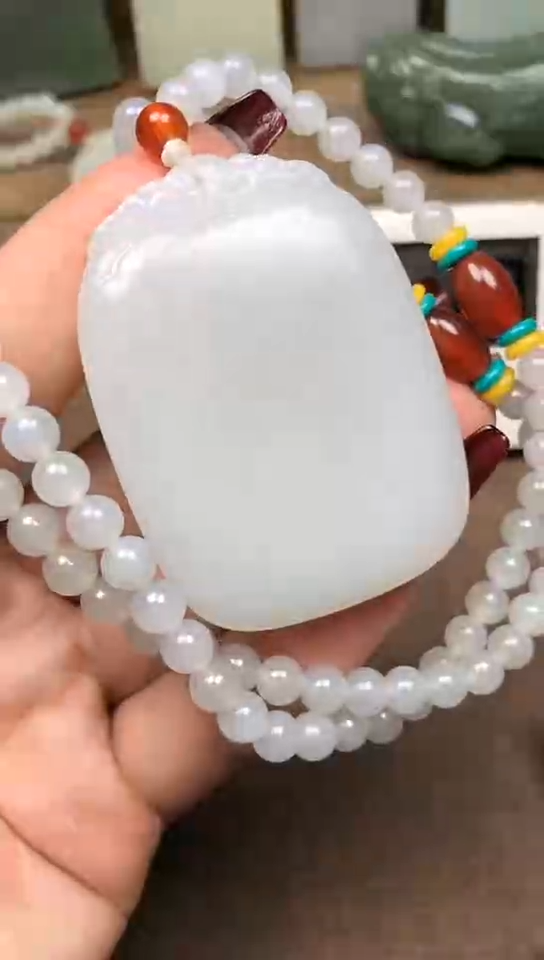 【闪购商品】和田玉颈饰未镶嵌菲菲