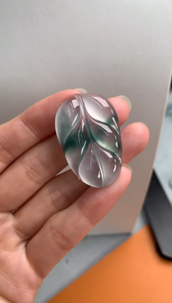 【闪购商品】翡翠颈饰未镶嵌37-24-4.9