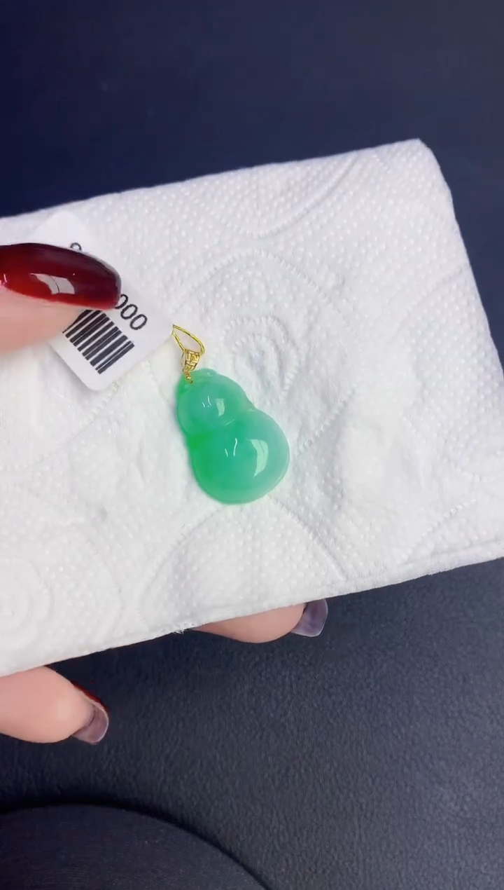 颈饰18K金镶嵌翡翠缅甸天然翡翠a货