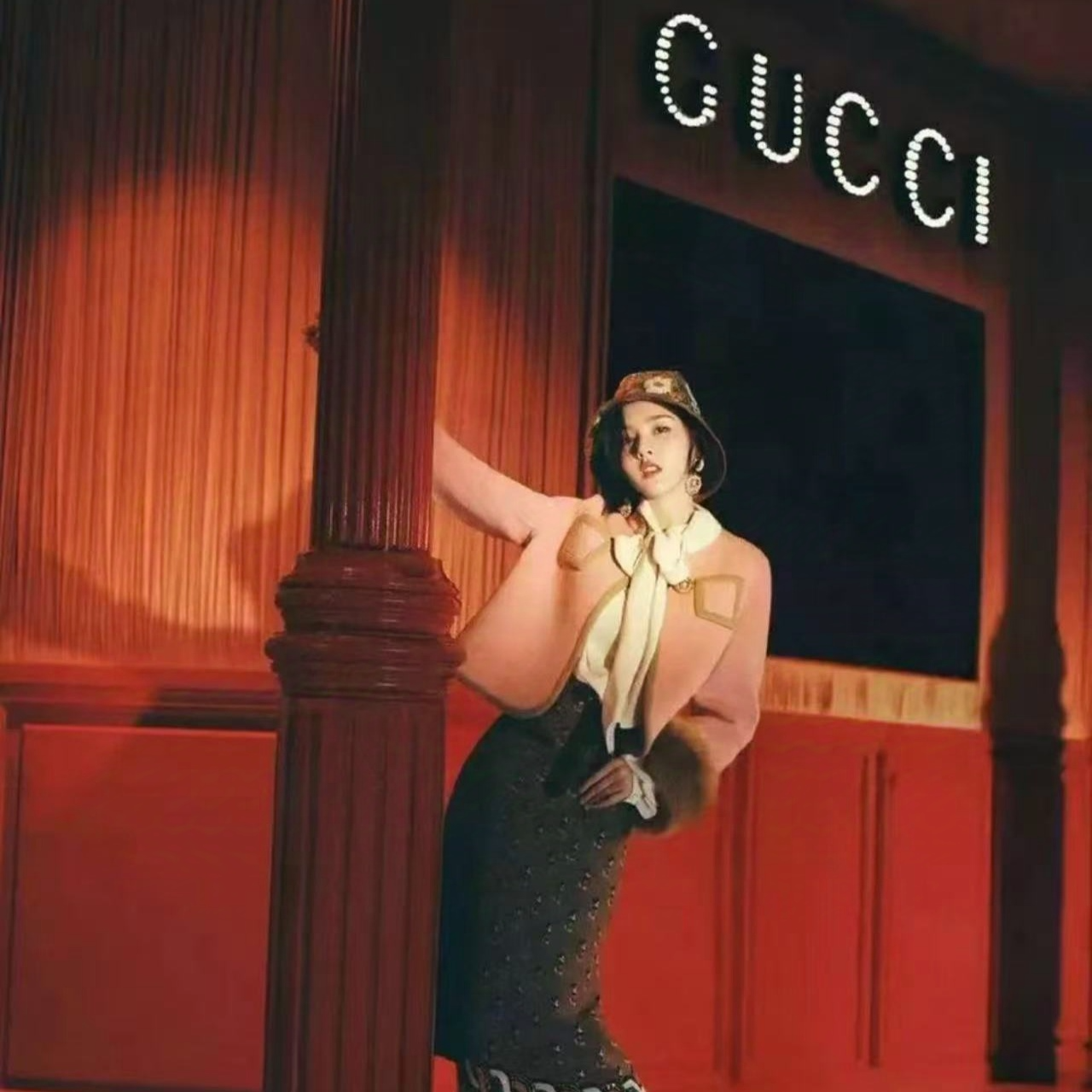 99新 GUCCI/古驰 J14599 古驰 女士粉色外套上衣 宋祖儿同款 38码