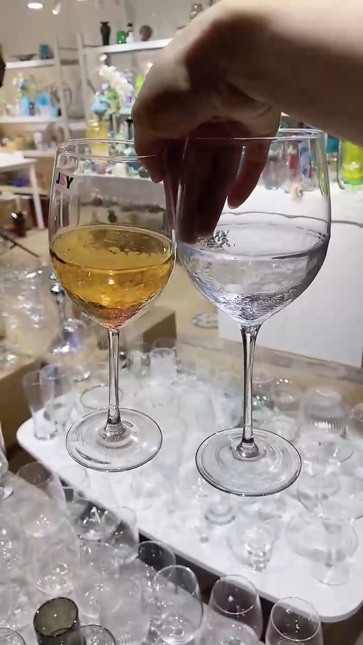 【闪购商品】水晶玻璃2支锤纹底光面上半部红酒杯原色不同色
